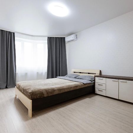 0272 Нова Затишна Квартира Жк Щасливий Kiev Exteriör bild