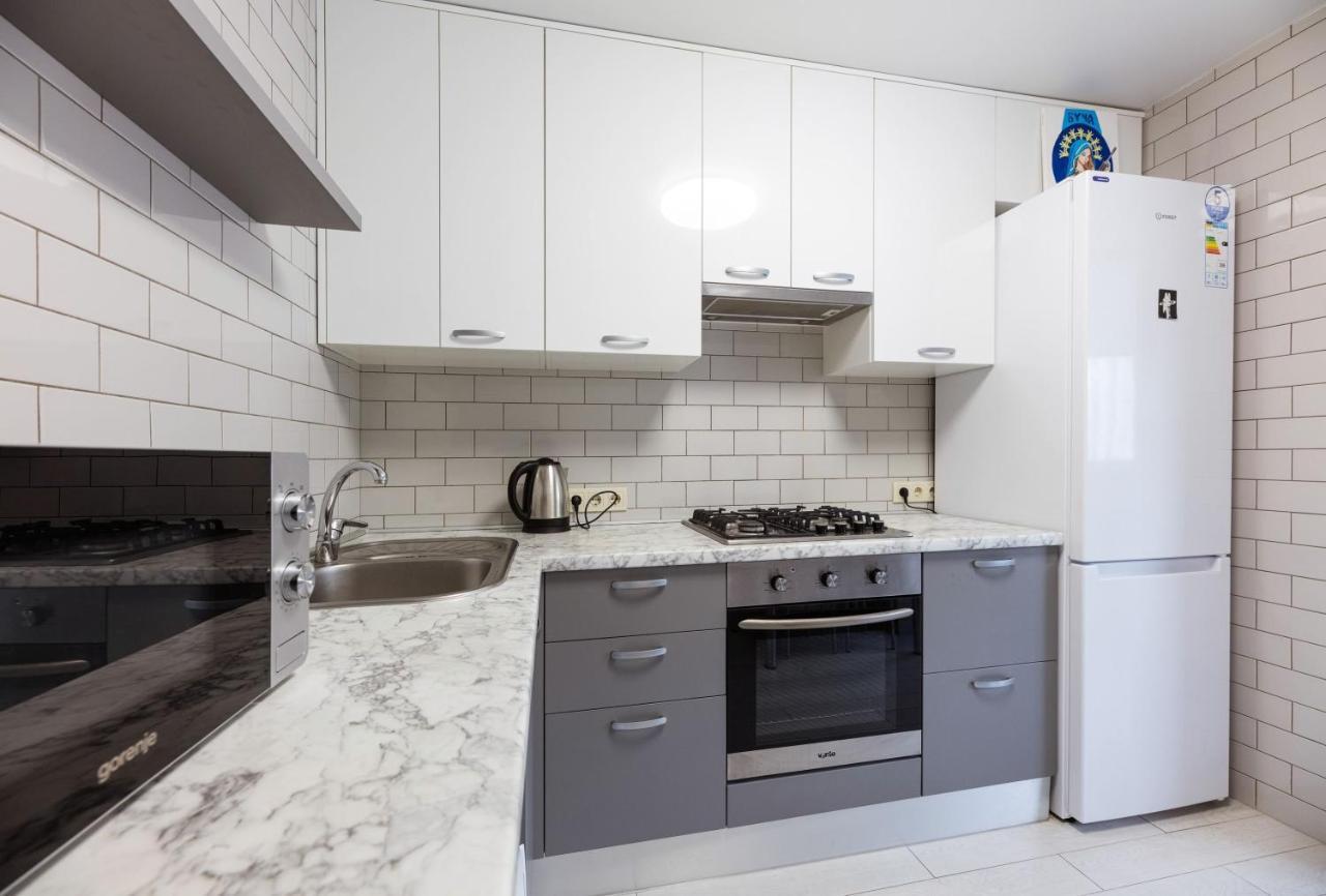 0272 Нова Затишна Квартира Жк Щасливий Kiev Exteriör bild